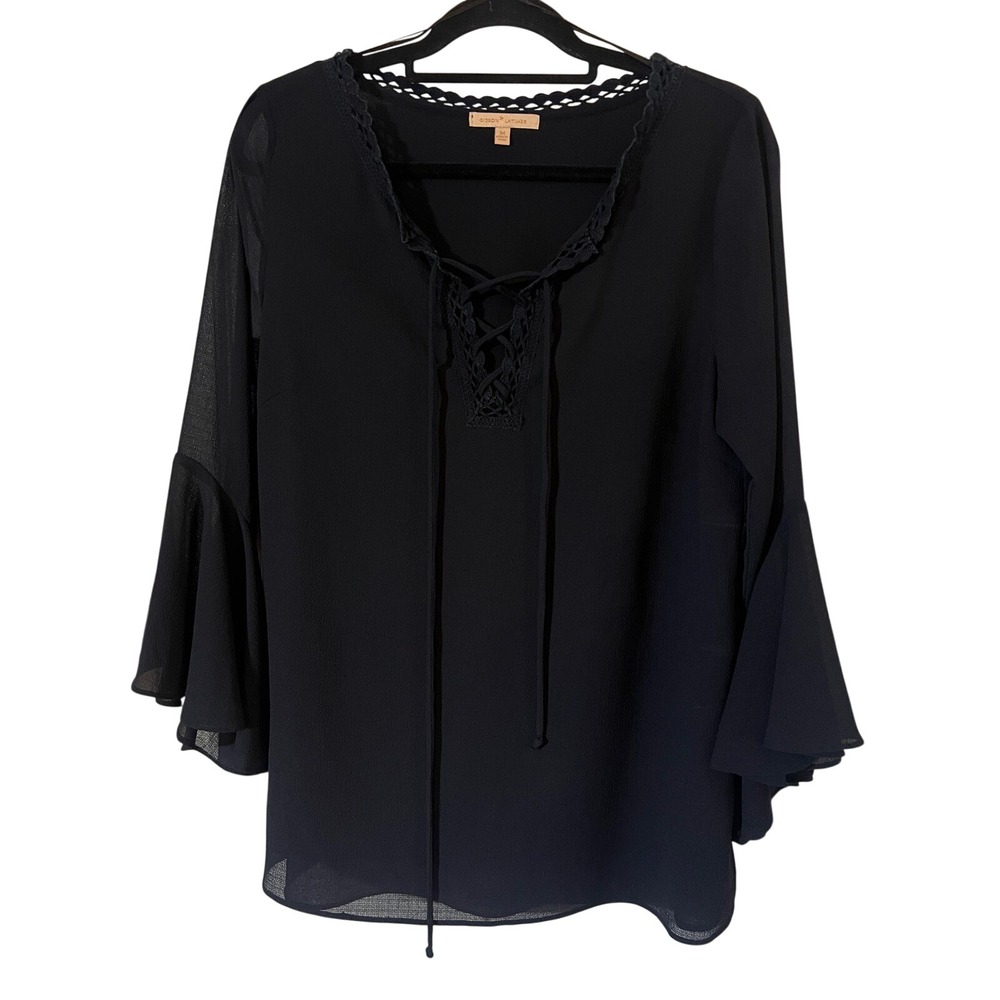 Gibson Latimer Blouse M Boho Bell Sleeve Lace Up Black Crochet Trim
